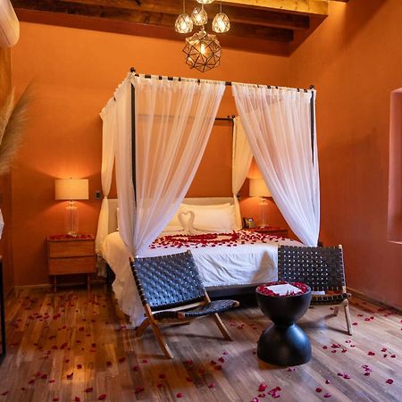 Bito'S Hotel Boutique Альенде Экстерьер фото