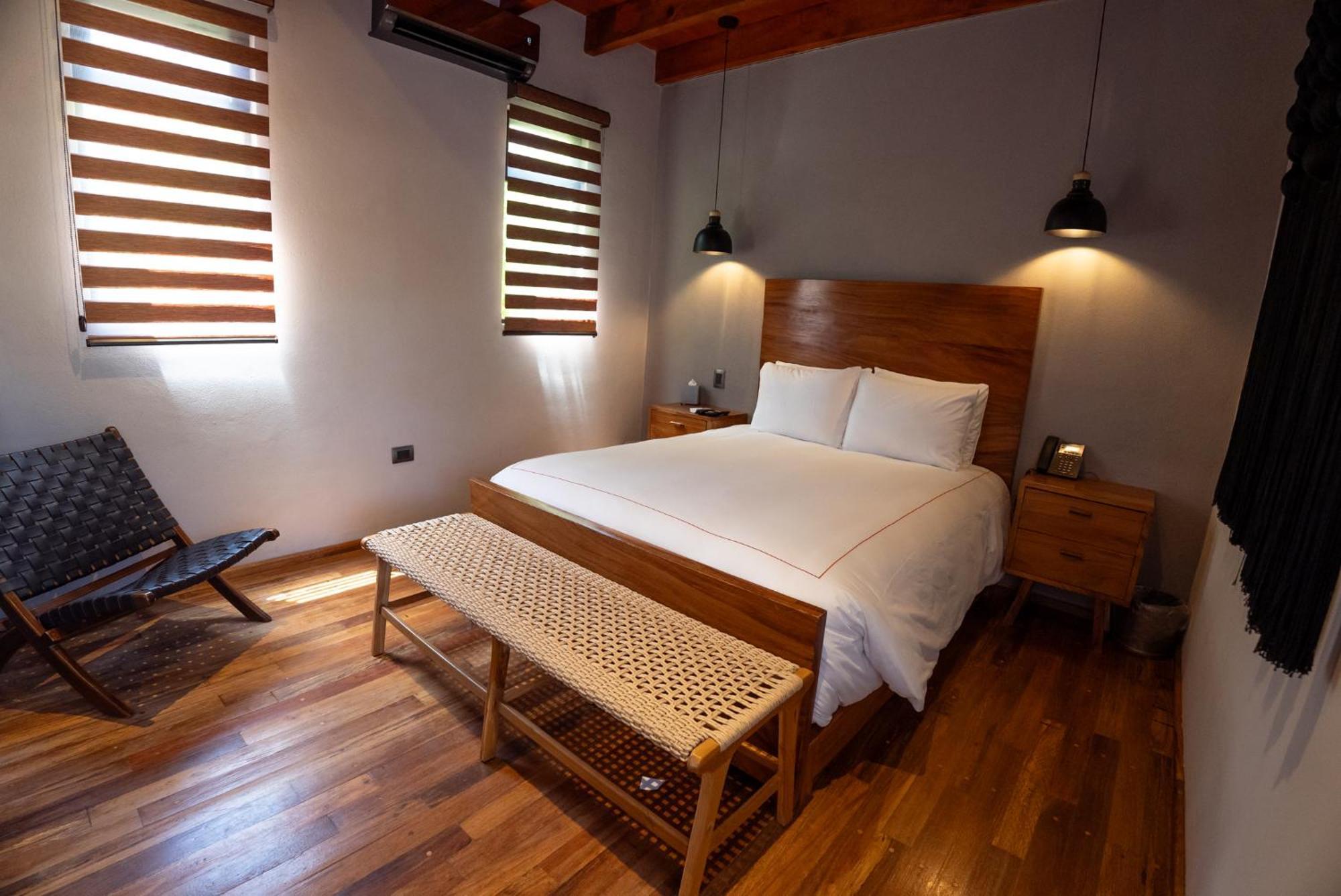 Bito'S Hotel Boutique Альенде Экстерьер фото
