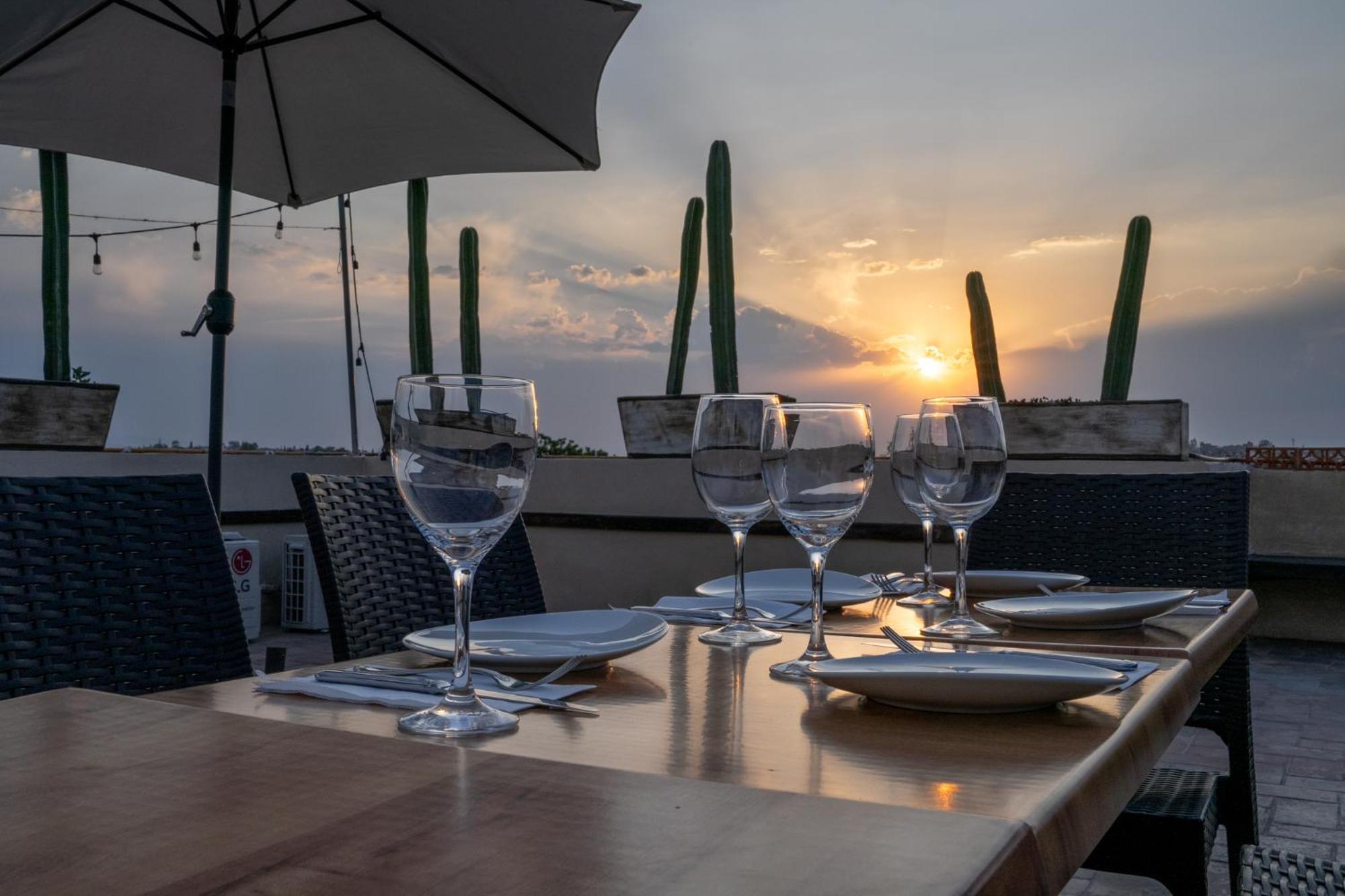 Bito'S Hotel Boutique Альенде Экстерьер фото