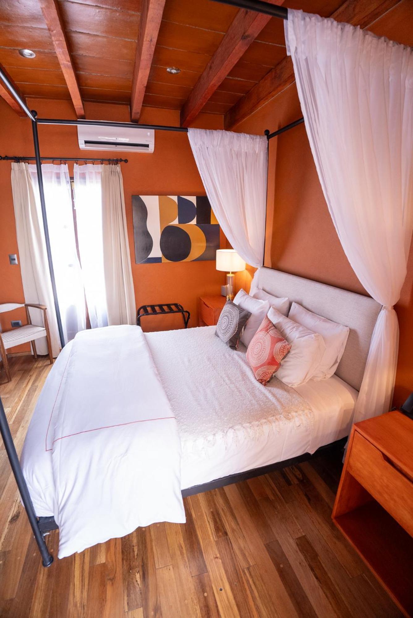 Bito'S Hotel Boutique Альенде Экстерьер фото